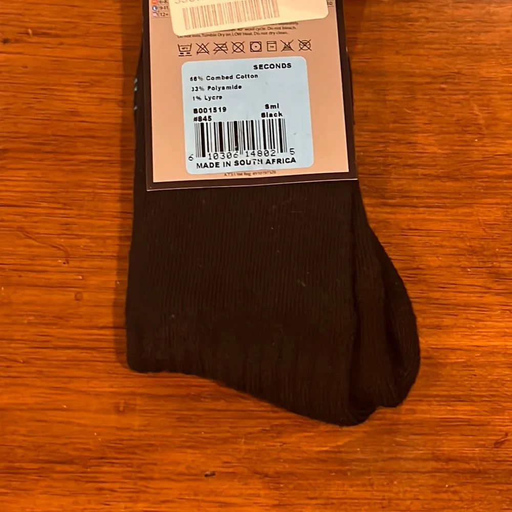 Bridgedale Socks Cosmetic 2nds Size Small US Womens Shoe Size 4.5-6 new black